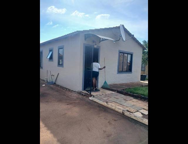 2 BEDROOM HOUSE FOR SALE IN SOSHANGUVE SOUTH